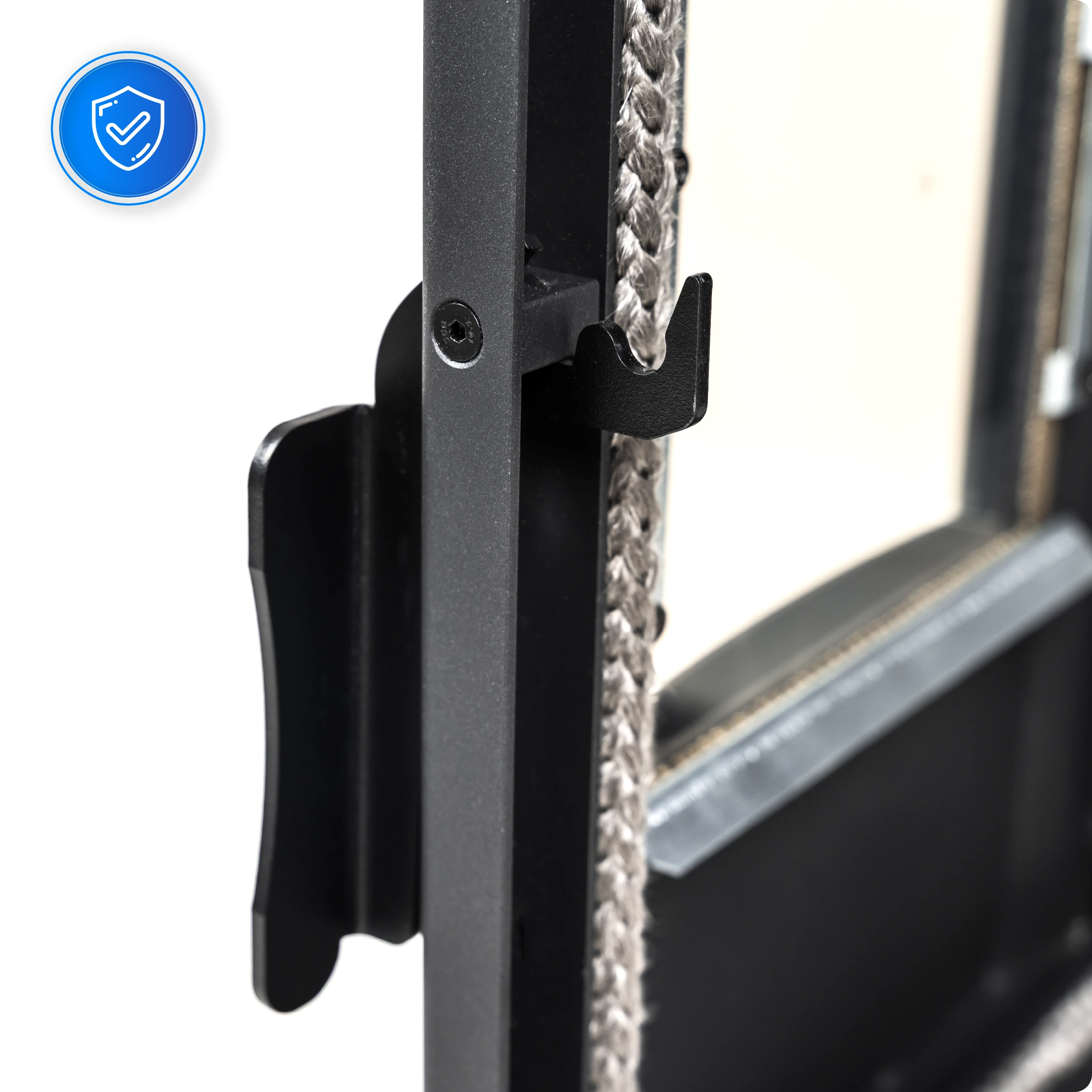 Conformità alle normative – THUNDER (duplicato)