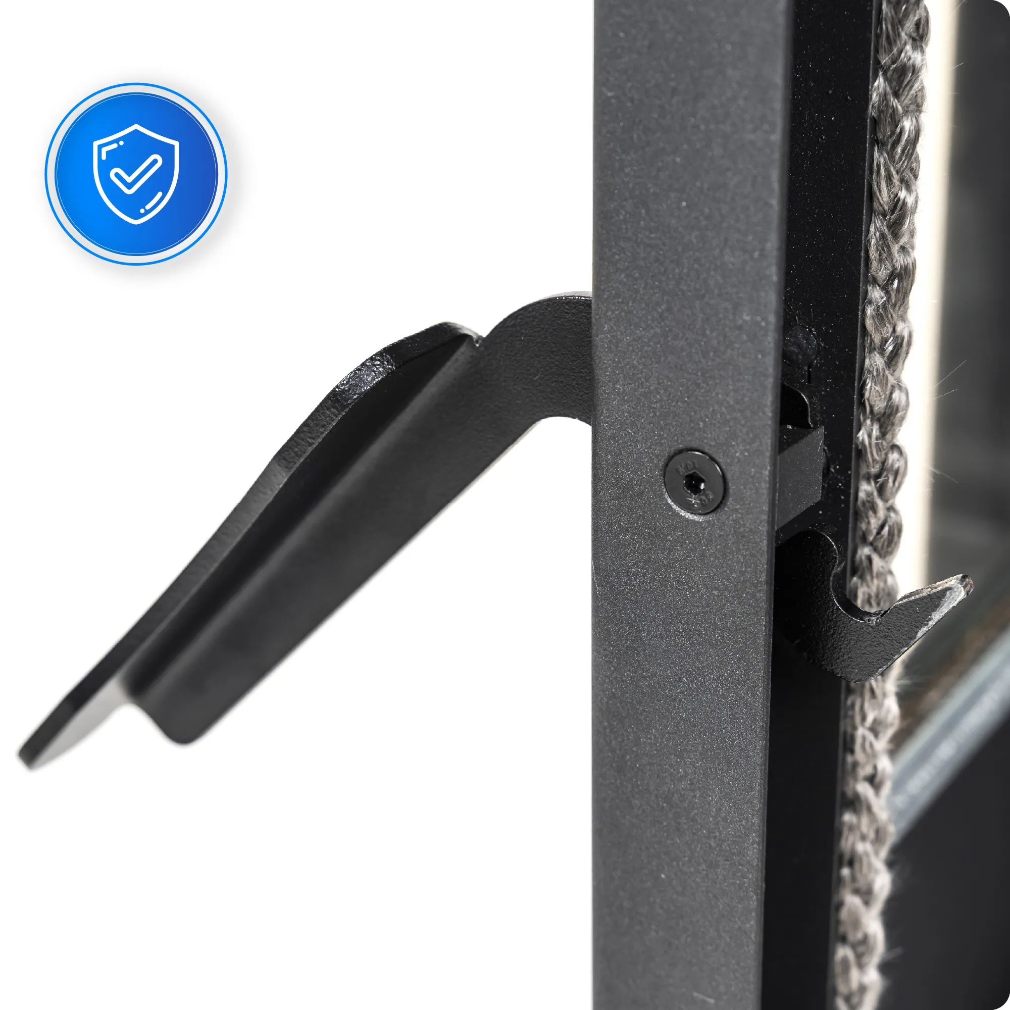 Conformità alle normative – THUNDER (duplicato)