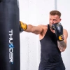Stazione multifunzione con sacco da boxe THUNDER PUNCH (pre-ordine 14.11)