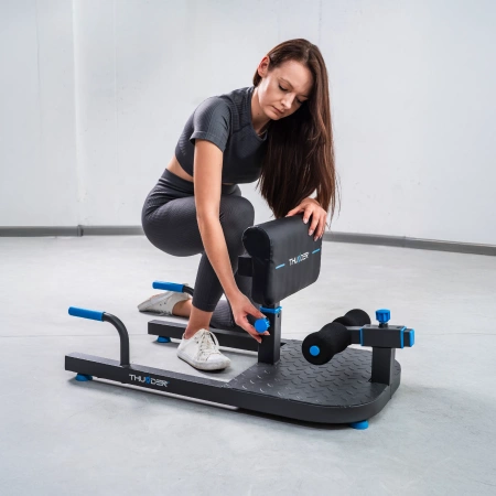 Macchina per squat THUNDER TENZ