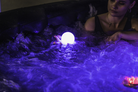 Lampada a LED galleggiante THUNDER